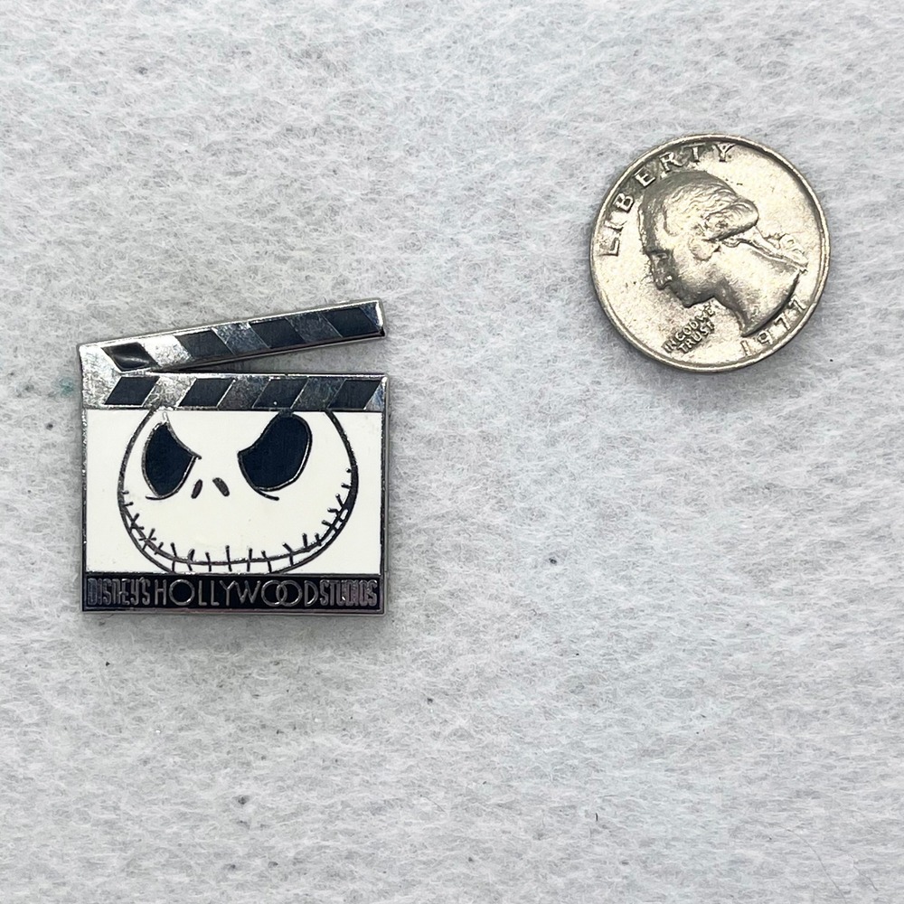 ๐ฎ 5/$25 Disney Hollywood Studios Nightmare Before Christmas Jack Pin - Picture 2 of 3